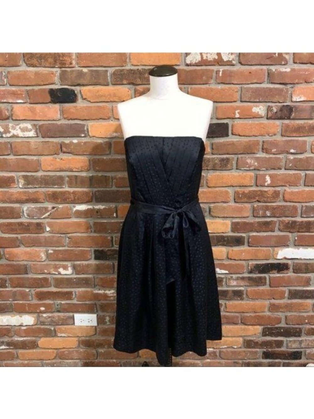 White House Black Market Black Silk Strapless Party Dress Size 4